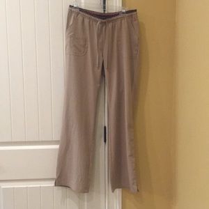 Khaki heartsoul scrub pants size medium